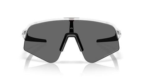 Oakley-sutro-lite-sweep-matte-clear-clear-to-black-photochromic-05