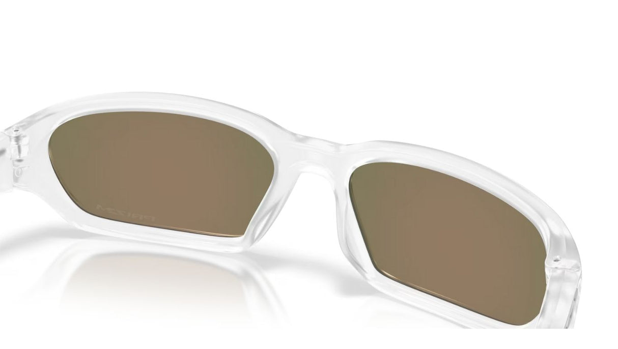 Oakley-terraforma-matte-clear-prizm-ruby-04
